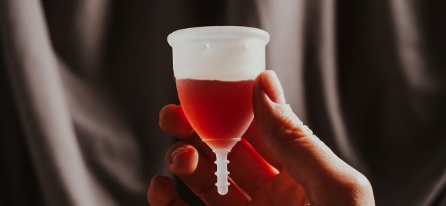 image Jangan Sampai Salah! Ini Cara Pakai Menstrual Cup yang Benar